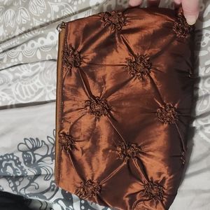 BROWN IRIDESCENT MAKEUP BAG